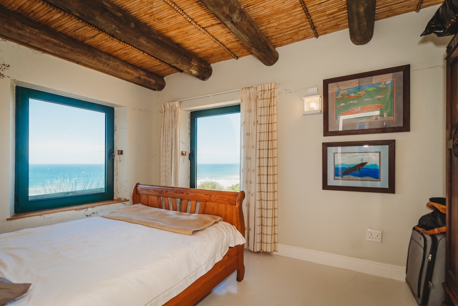 4 Bedroom Property for Sale in Fynbosstrand Western Cape